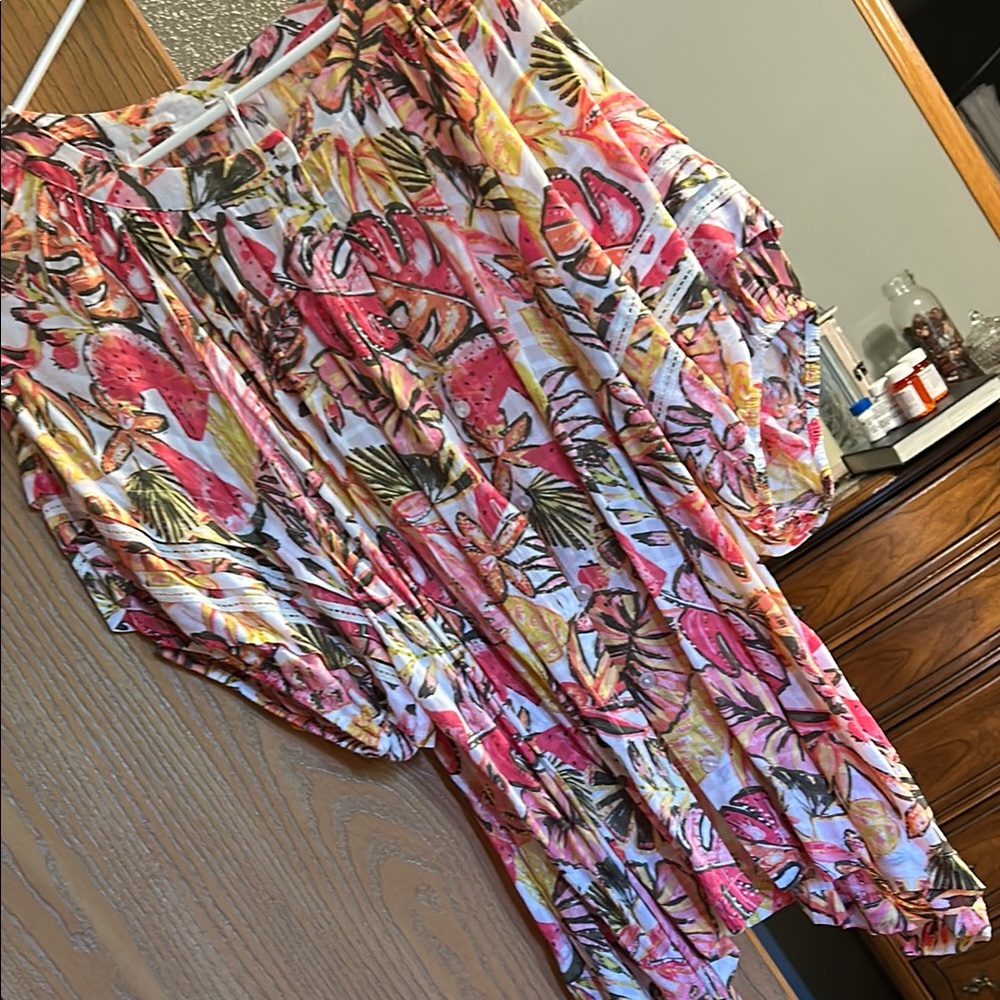 Jane and Delancey Multicolor Floral Blouse